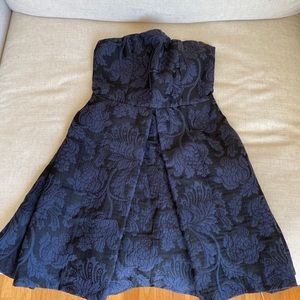 Strapless short blue evening dress